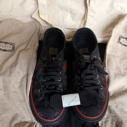 GUCCI MENS 1977 TENNIS OFF THE GRID LOWTOP SIZE 10