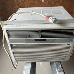 Frigadare 24000 BTU AC  