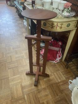 Vintage shaker adjustable candle stand 34 by 11