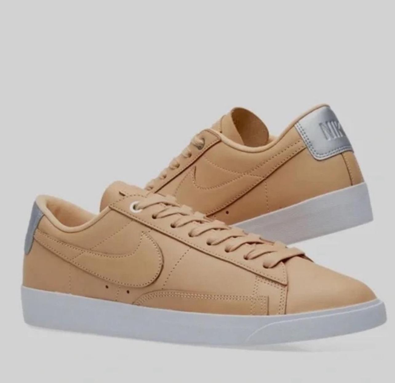 Nike Blazer Low SE Premium Vachetta Tan and White Sneakers Womens 8 PREOWNED/USED