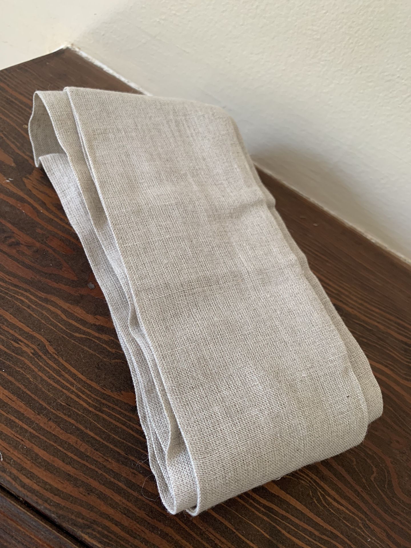 Burlap Garland 4”x I2’ft