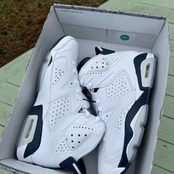 Jordan 6 Midnight Navy 