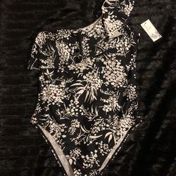 KinG Fon Swimwear DISCOUNTED  SWIMWEAR 