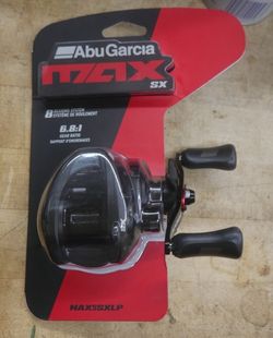 Abu Garcia MaxSX Baitcast Reel 8 Bearing System 6.8:1 Gear Ratio Black MAX5SXLP. F(contact info removed)7.