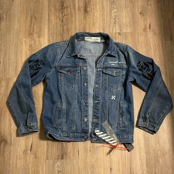 Off White Denim Jacket Size Small