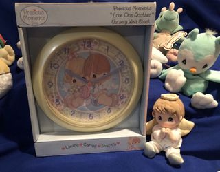 PRECIOUS MOMENTS.....CLOCK!!
