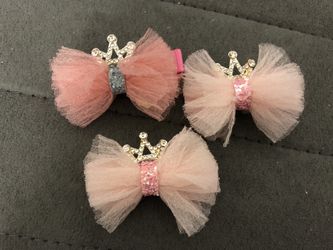 Girl’s hair accessories