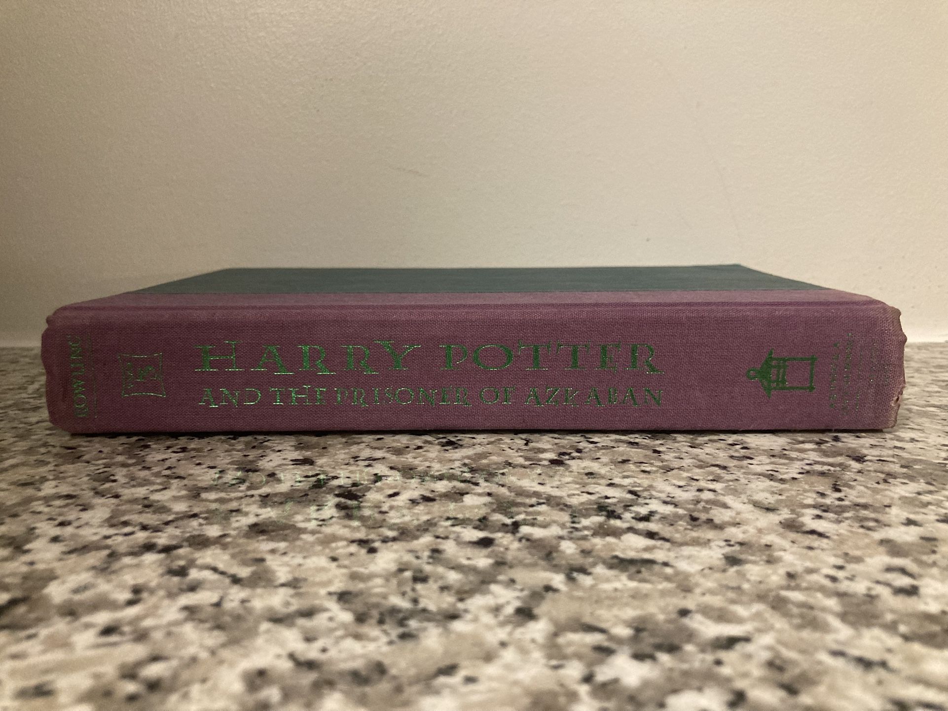 HARRY POTTER AND THE PRISONER OF AZKABAN (YEAR 3) 📘