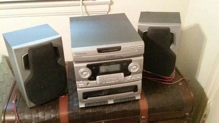AM/FM/CD/Cassette Player