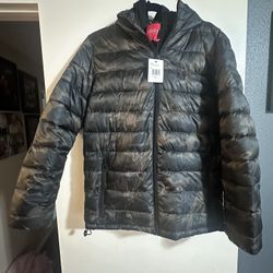 Guess Men’s Jacket Camo Size Small 