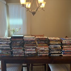🎬 Huge DVD Collection (140+ Movies) + Sony Blu-ray/DVD Player – Bundle Deal! 🎥