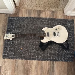 First Act AL222 White Electric Guitar 