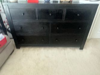 Black Wood 2-Drawer Nightstand and 7 drawer dresser