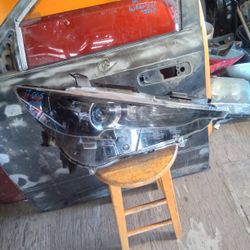 2017 Mazda Cx-5 Right Headlight