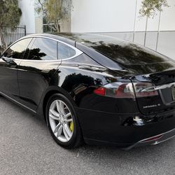 2013 Tesla Model S 85 FREE SUPER CHARGE - clean title