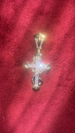 18k Gold/Rhodium “Infinity” Cross Pendant