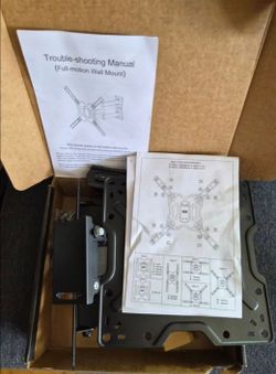 Full Motion TV Wall Mount