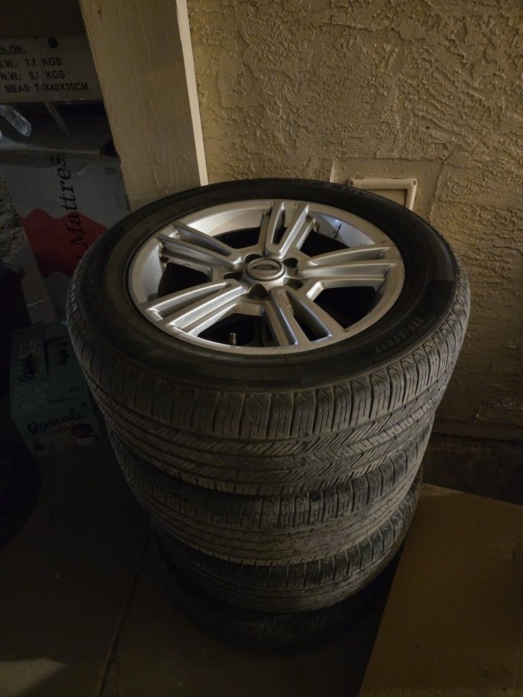 235/55r17 5x4.5 lug size ford wheels