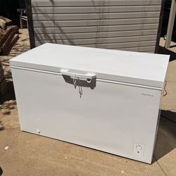 Insignia 14 Cu. Ft. Commercial Chest Freezer