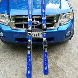 Ladies Rossignol Cobra skis with Salomon bindings