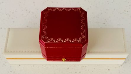 (FLASH SALE) Love Collection – Bracelet, Earrings & Box set