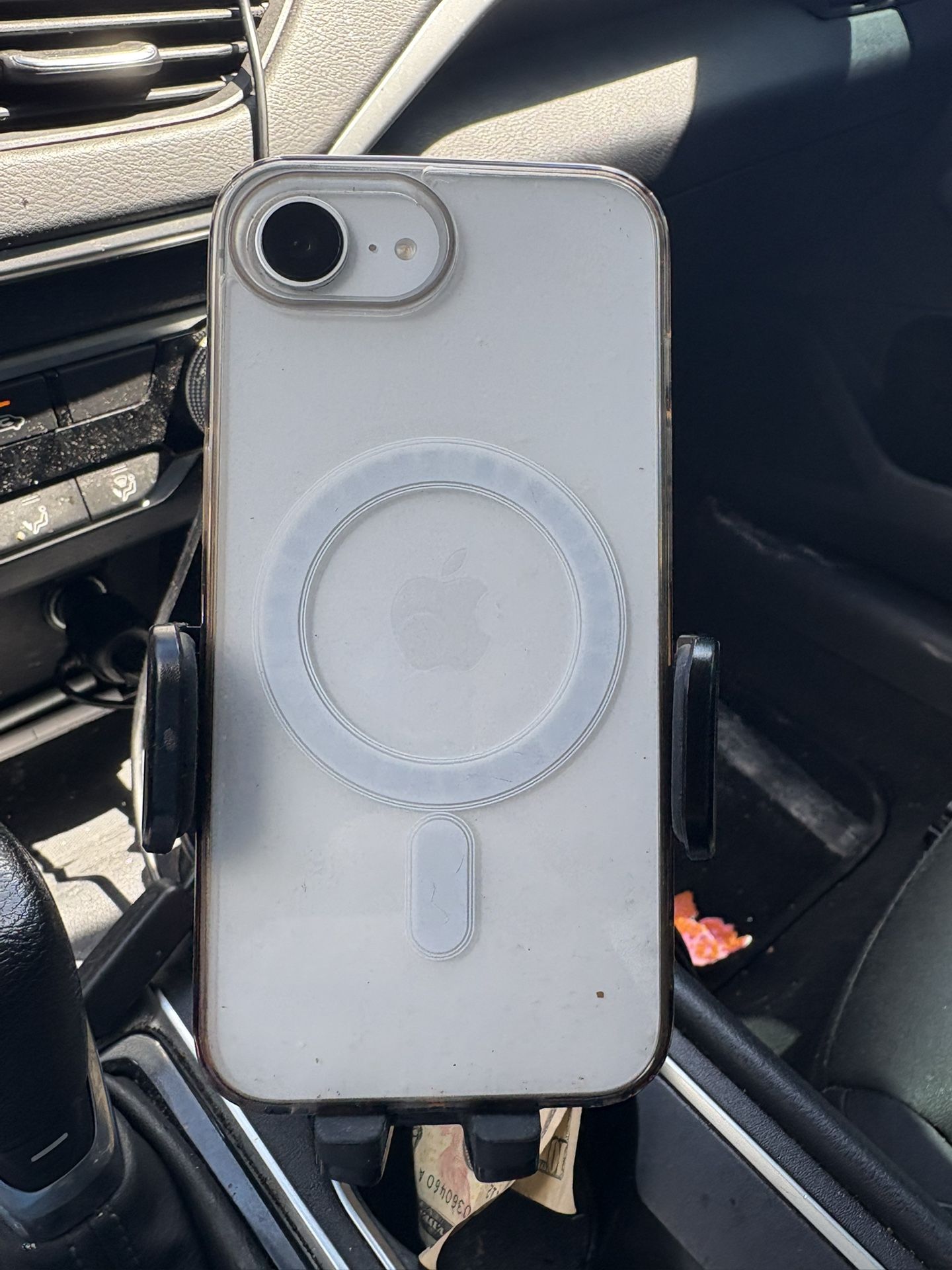 iPhone 16e 128gb SIM π TO ATT Y CRICKET clean Imei Like New Conditions No Box Or Accessories Phone Only $250 Cash