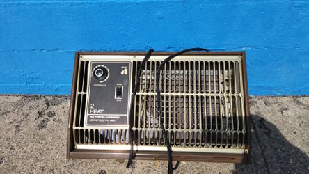Vintage Arvin Space Heater - Works 