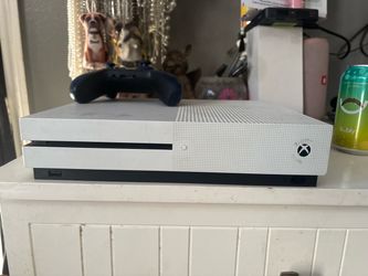 Microsoft Xbox One S Console