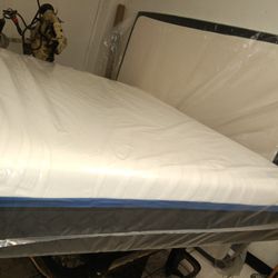 🤑🤑🤑 $209 Queen Memory Foam Mattress Only 12" $209 🤑🤑🤑