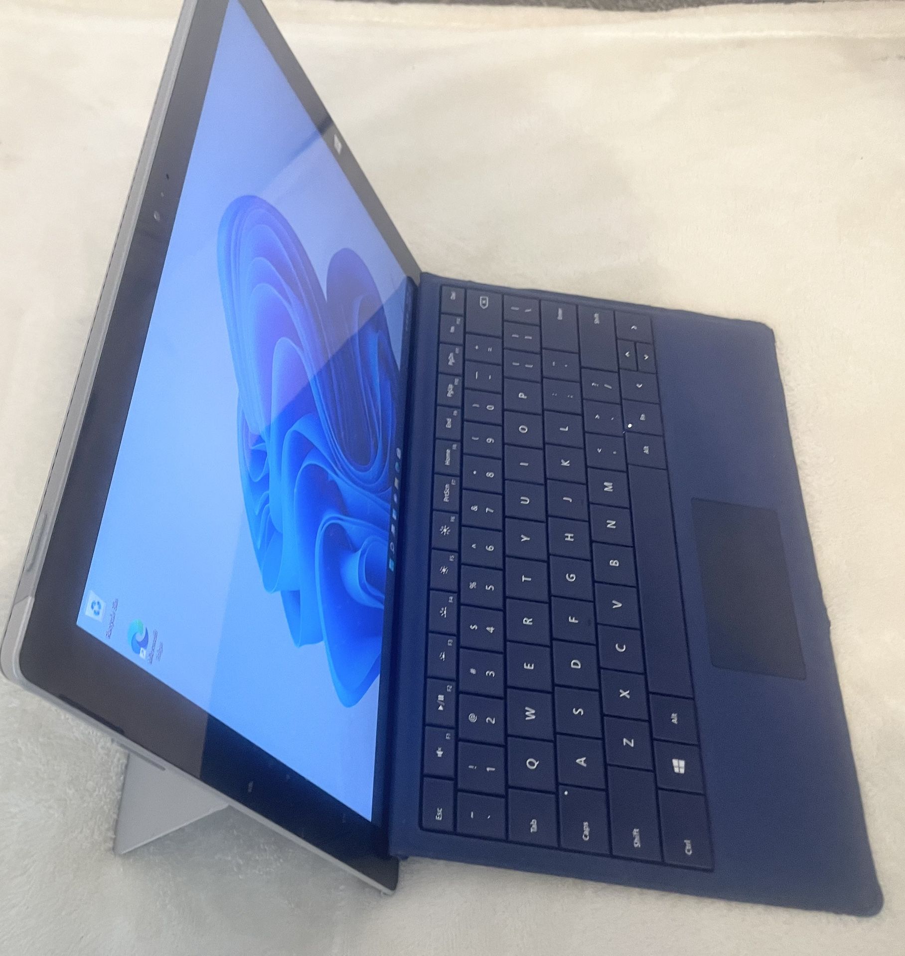 Surface Pro 14” QuadCore i5
