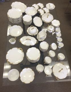 93 peaces of Haviland Lemoges Silver anniversary/ 1920. Product details Material:Porcelain