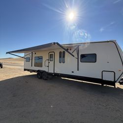 2018 Attitude Toy Hauler 