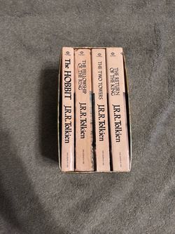 J.R.R. Tolkien 4-Book Paperback Box Set