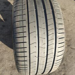 285/40/19 Pirelli P Zero To