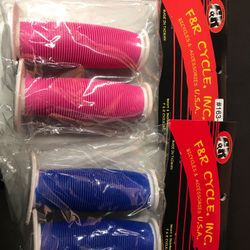 Handlebar grips pink and blue