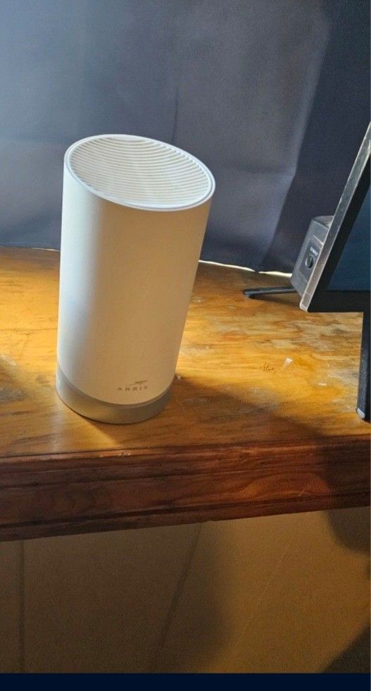 ARRIS - SURFboard mAX Wi-Fi 6 Mesh Router Model W21