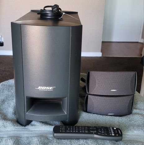 Bose CineMate GS Series II Digital Home Theater Speaker System w/ Remote & Cords