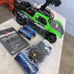 Traxxas Udr