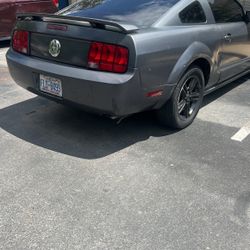 2007 Ford Mustang