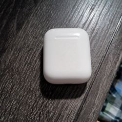 Used Airpods 