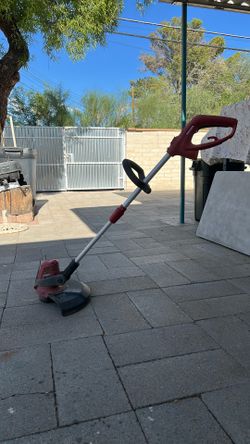 Electric string trimmer