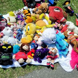 lot of mix disney puffy pluff twddy bear mickey mouse  etc