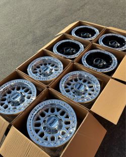 Kmc Wheels & Tires 8Lug