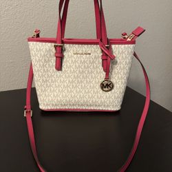 Michael Kors Jet set Purse
