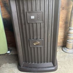 Pedestal Humidifier