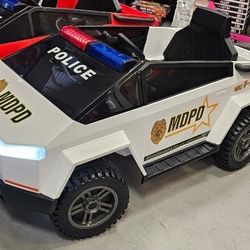 FINANCINGAVAILABLE (951) 24l 6245 
FREE SPEAKER $100 value AND FREE CONSTRUCTION TOY CAR ON YOUR PURCHASE OF CANAM OR BUGGY MENTION THIS POST
Free reg