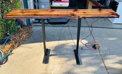 Motorized Adjustable Desk Live Edge 100% Redwood