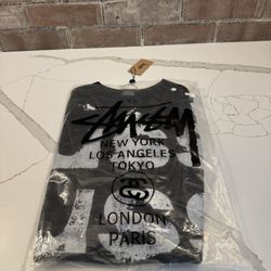 STUSSY T SHIRT