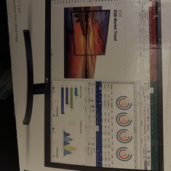 LG 31.5” computer monitor 