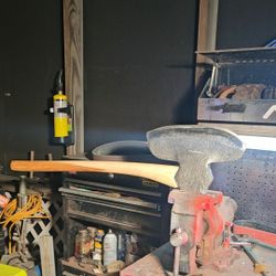 Early 1900s BroadHead / Hewing axe i Restored